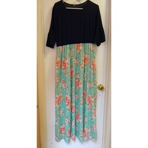 Mint Floral Maxi Dress with Pockets Size XL